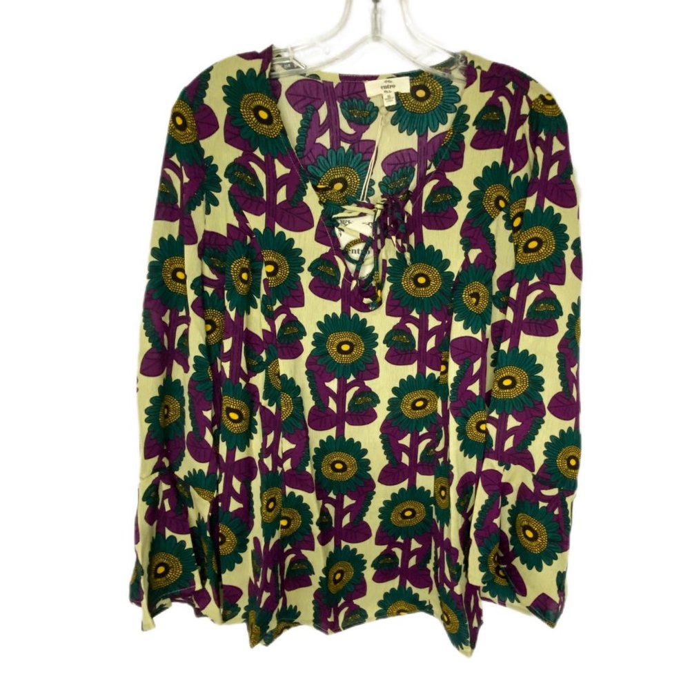 Anthropologie Entro boho tribal print tie front top size Medium Lace Up Neckline
